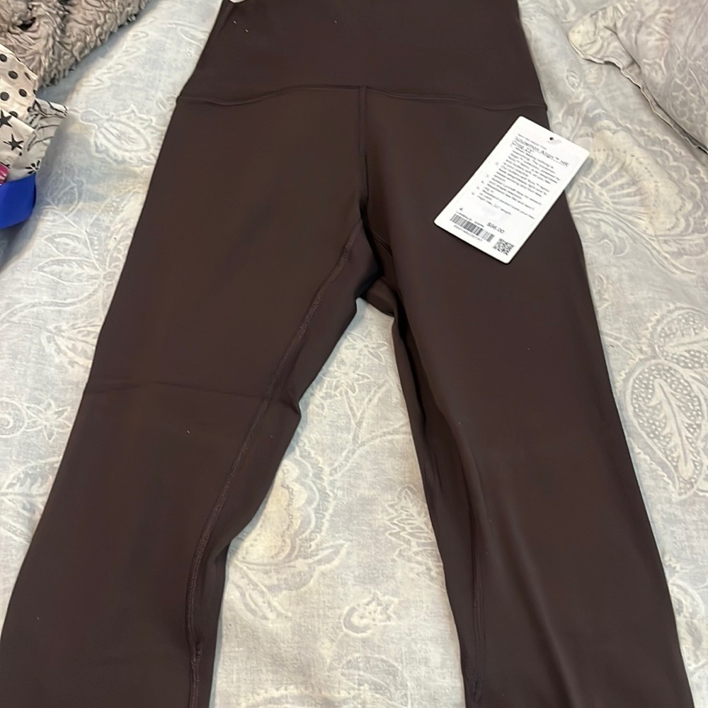 New lululemon Align HR Crop 23” - Picture 4 of 7